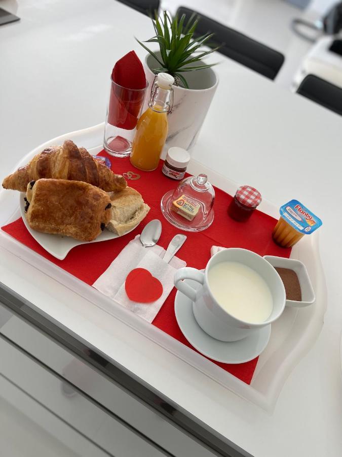 Love Room Avec Spa Privatif Le Rove ภายนอก รูปภาพ